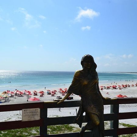 Apto Na Orla Da Praia Grande Com Piscina E Garagem Arraial do Cabo Dış mekan fotoğraf